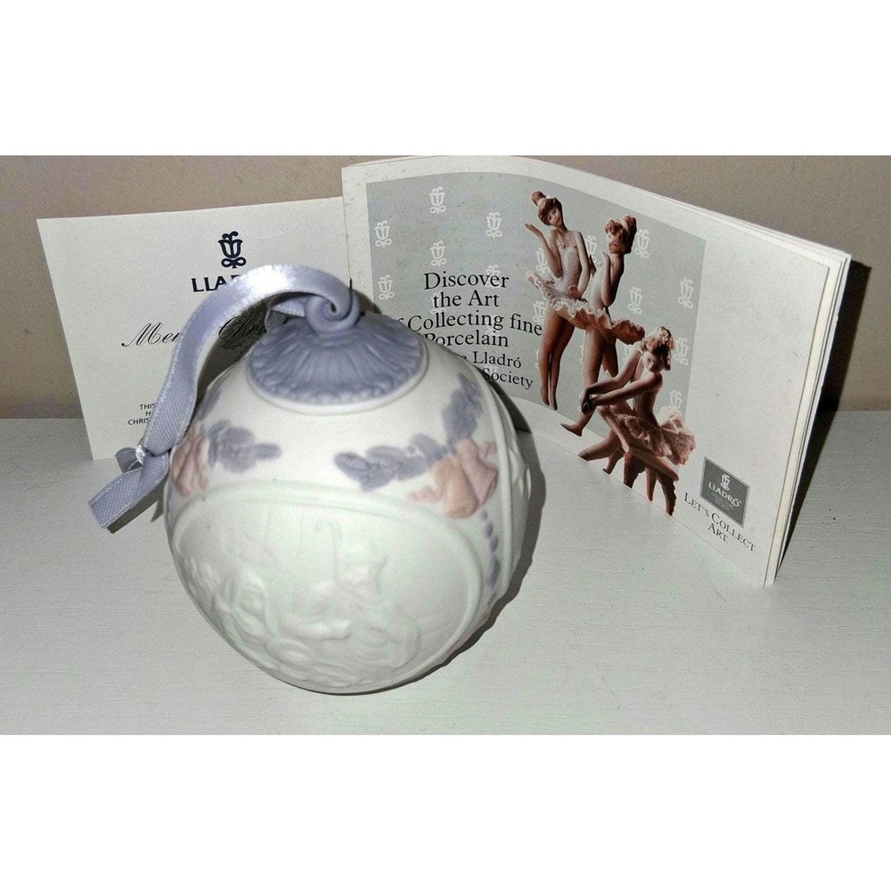 Lladró 1991 Annual Christmas Ball Ornament – Nativity Scene – Original Box